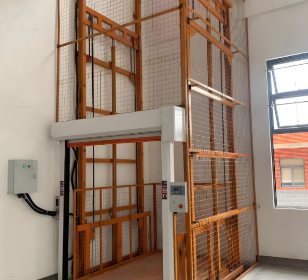 老城镇升降货梯是特种设备码